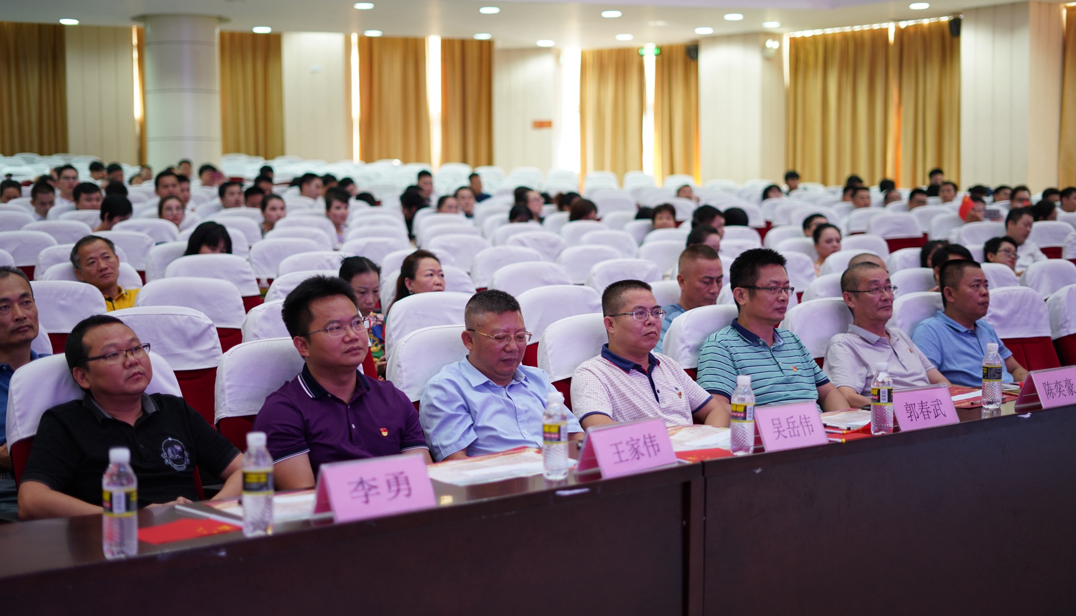 28圈官网-不凡成绩非凡,相信品牌的实力