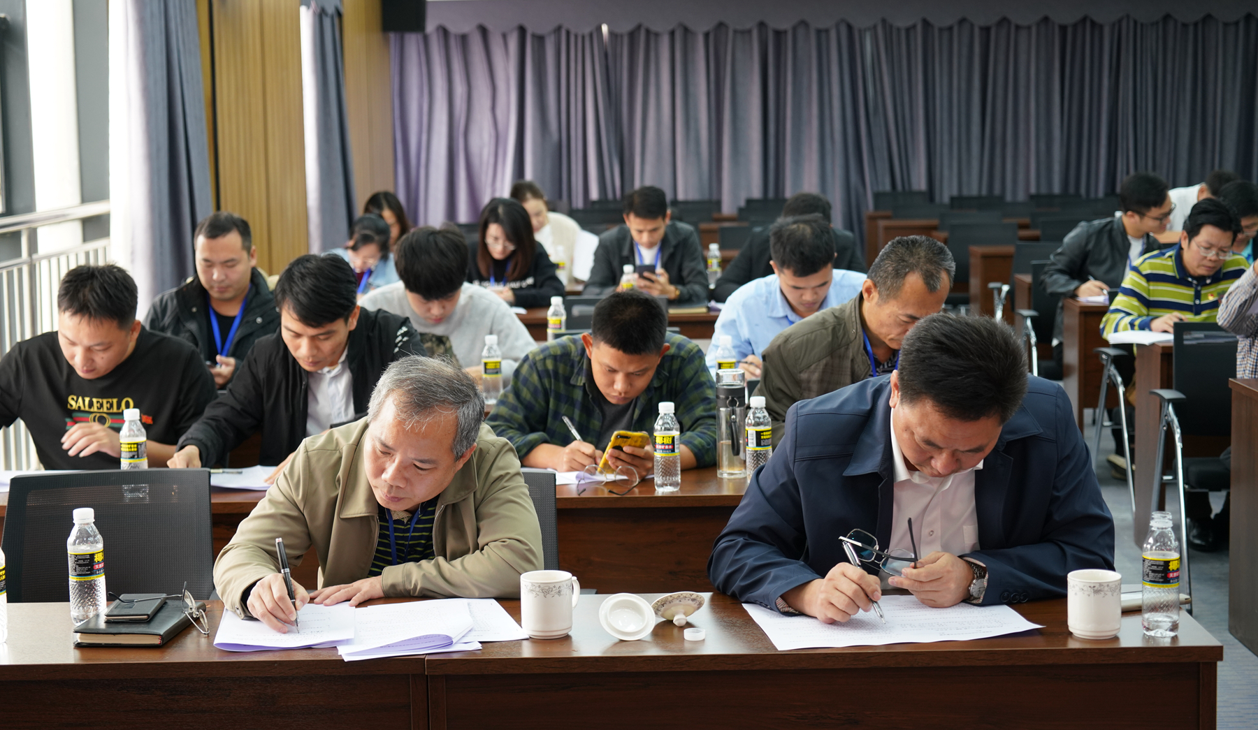 28圈官网-不凡成绩非凡,相信品牌的实力