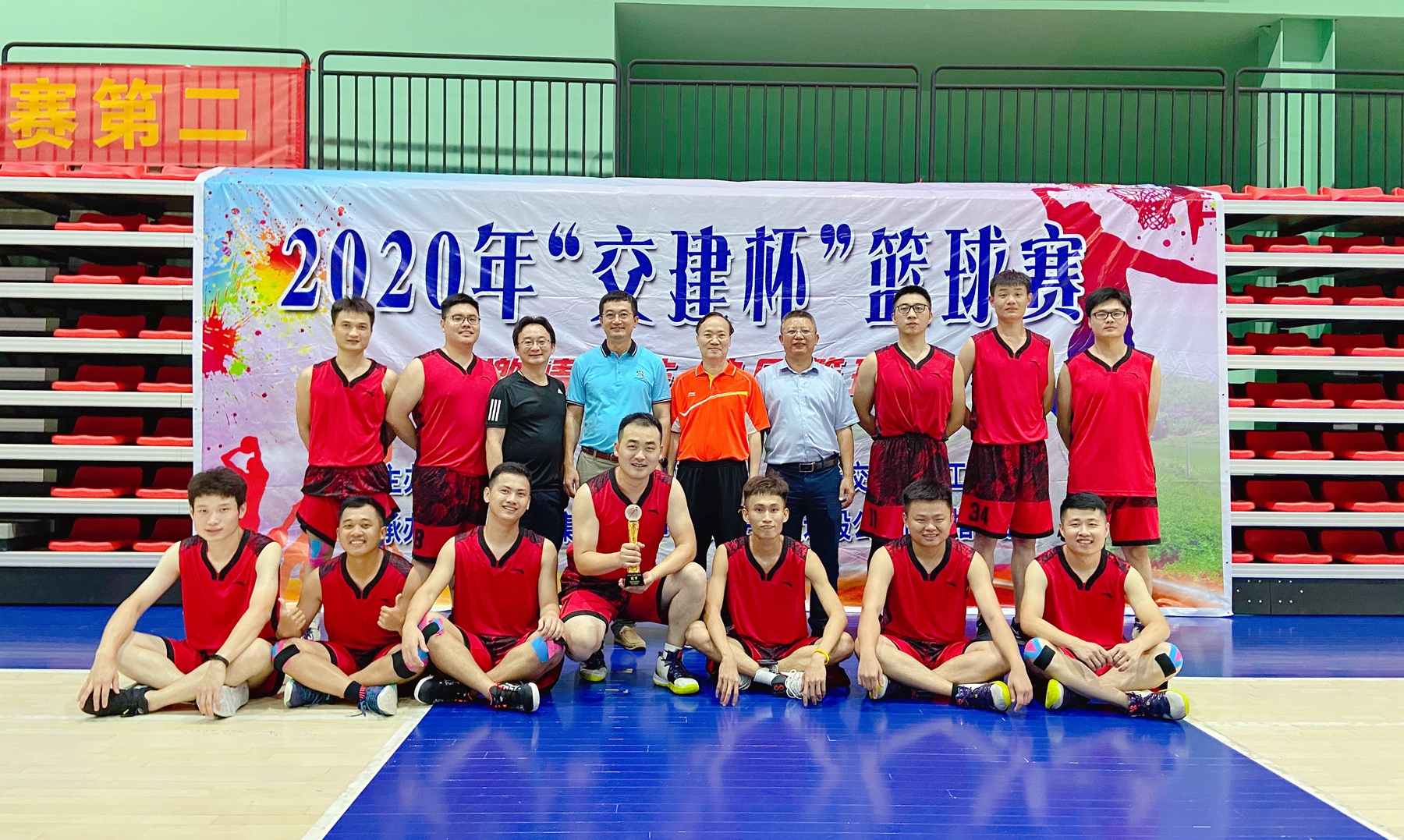 28圈官网-不凡成绩非凡,相信品牌的实力