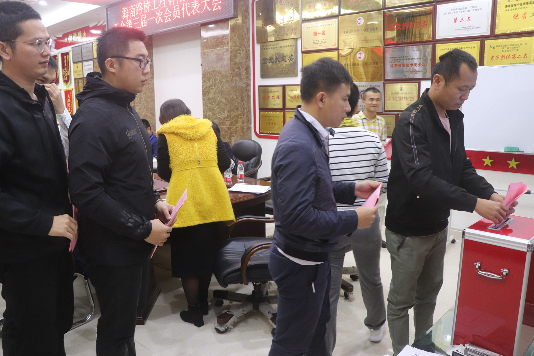 28圈官网-不凡成绩非凡,相信品牌的实力